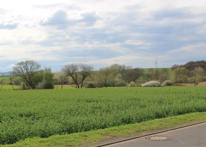 Lejlighed Schoene 1-zimmer Mit Boxspringbett & Kueche Mechernich