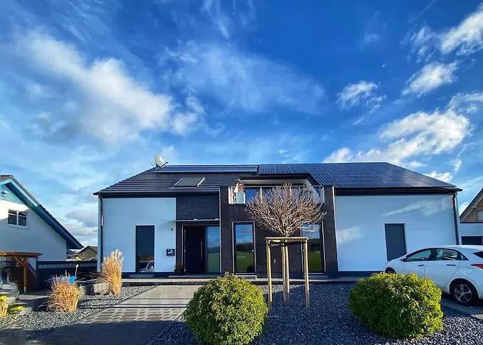 Apartament Schoene 1-zimmer Mit Boxspringbett & Kueche *